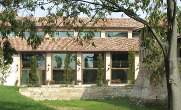 SA91 - Aluminium and wood Sash window by Capoferri Serramenti - view 3